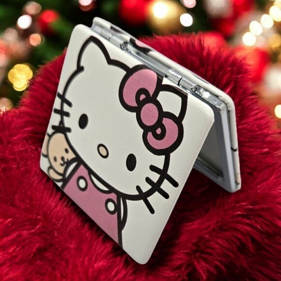 Hello Kitty Compact Mirror Sanrio Portable Folded Faux Leather Decorative Purse - Picture 5 of 5